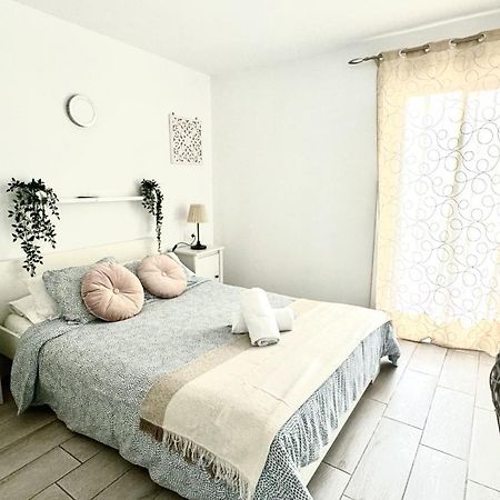 Sur Y Sol Junto Al Mar By Deihu Experiences Apartment Los Cristianos  Bagian luar foto