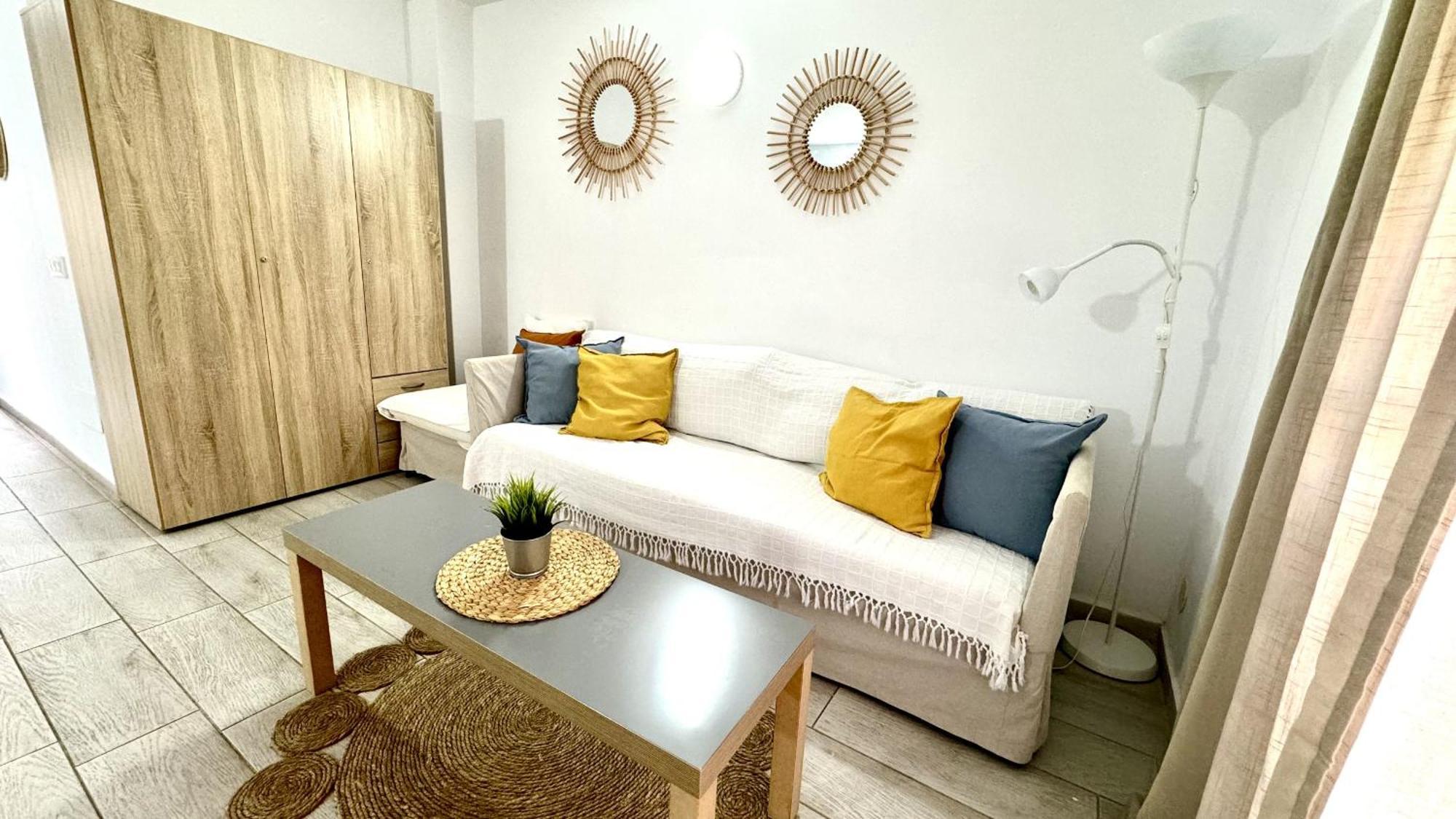 Sur Y Sol Junto Al Mar By Deihu Experiences Apartment Los Cristianos  Bagian luar foto