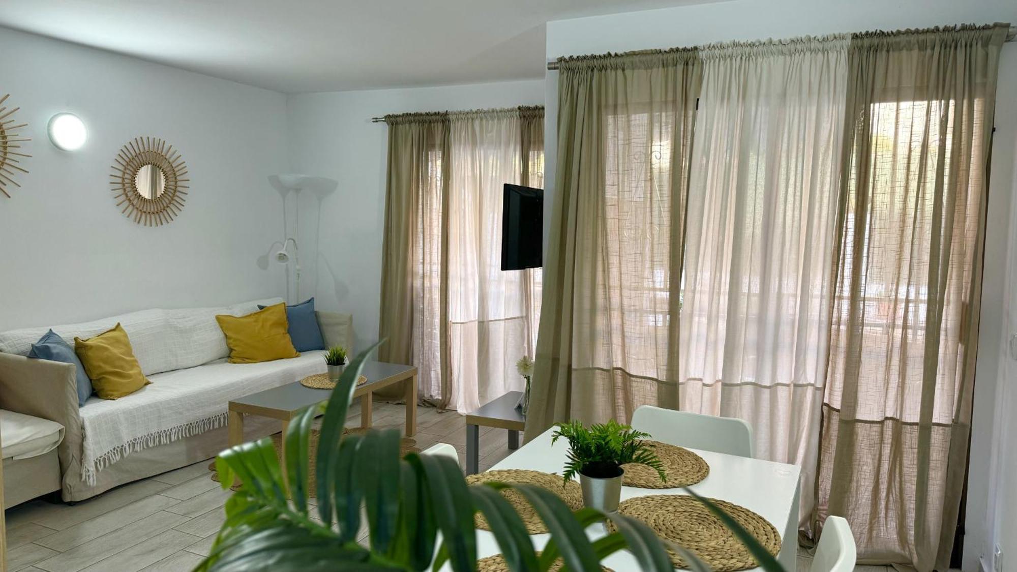 Sur Y Sol Junto Al Mar By Deihu Experiences Apartment Los Cristianos  Bagian luar foto